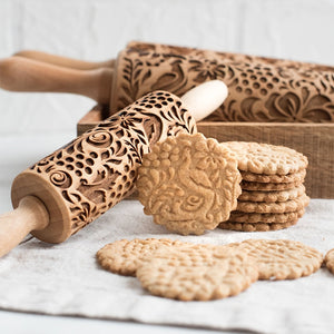 Wooden Embossing Rolling Pin RustyCat Retail